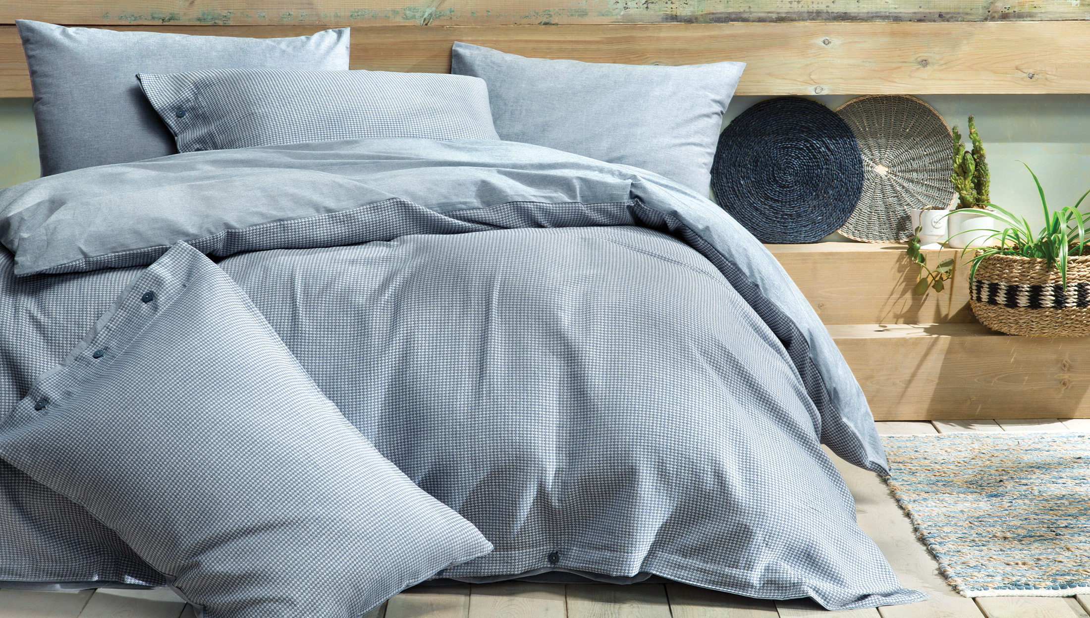 pique duvet cover